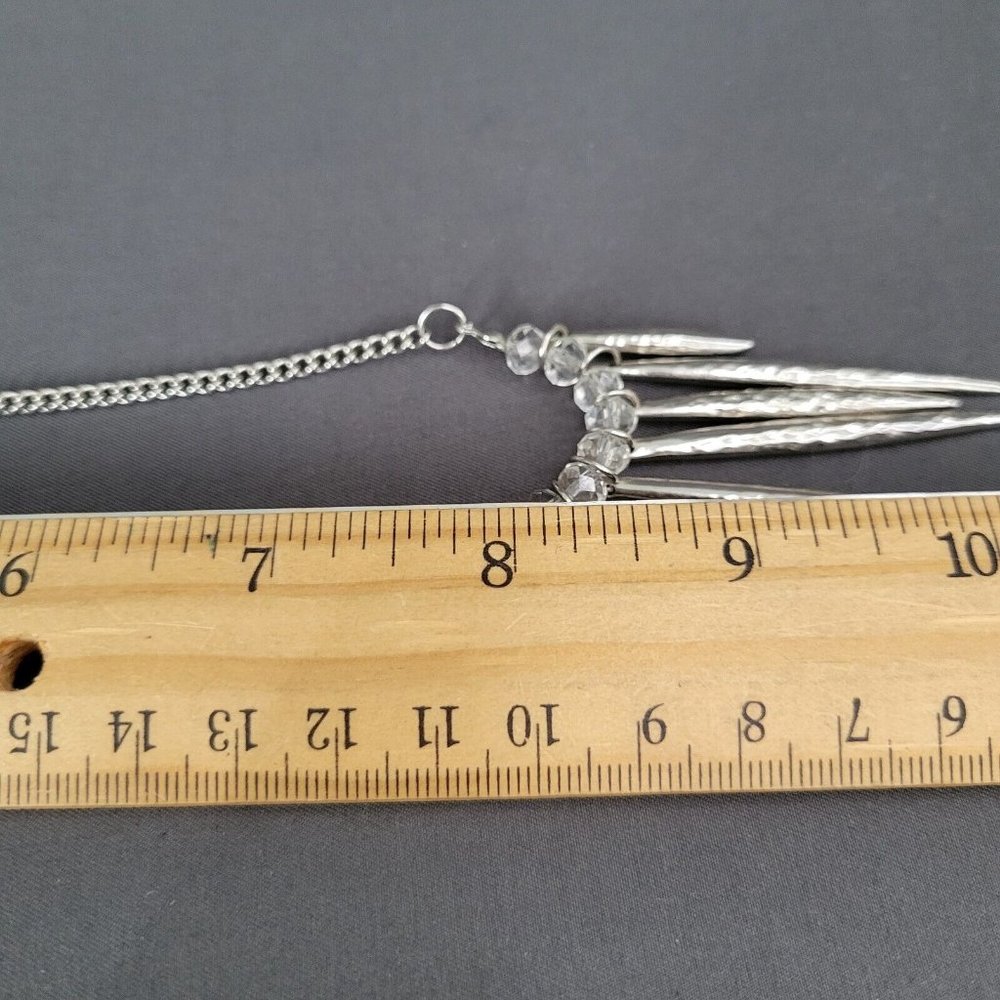 Womens Silver Tone Metal Chain Spiked Beaded Pendant Fashion Necklace 16 in - Picture 8 of 9